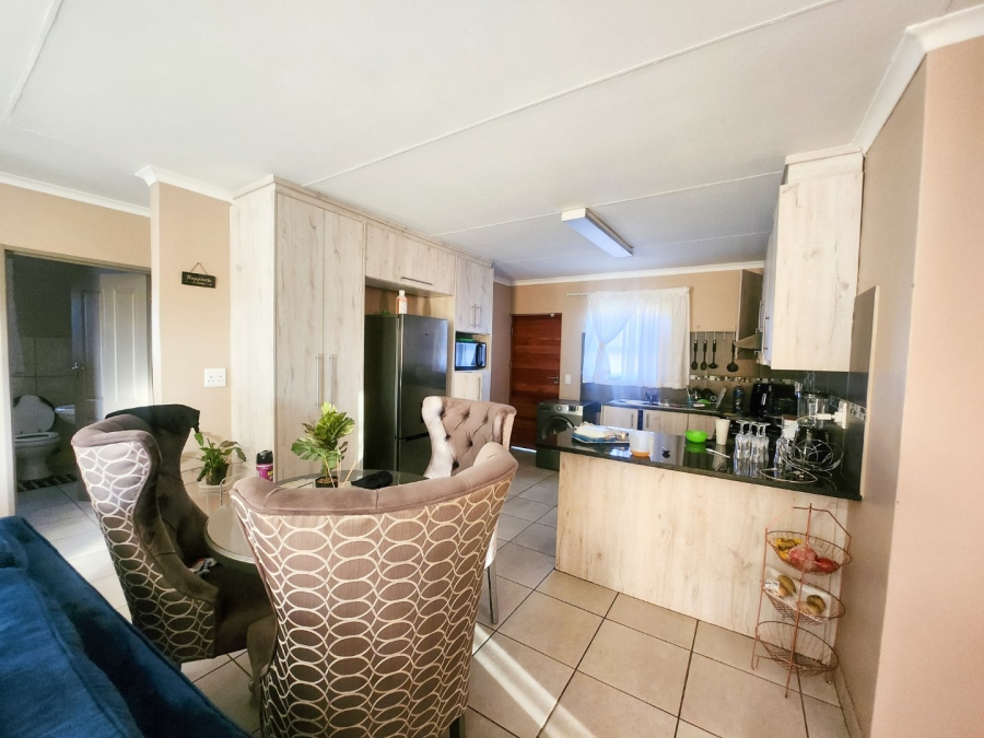 3 Bedroom Property for Sale in Ellaton North West